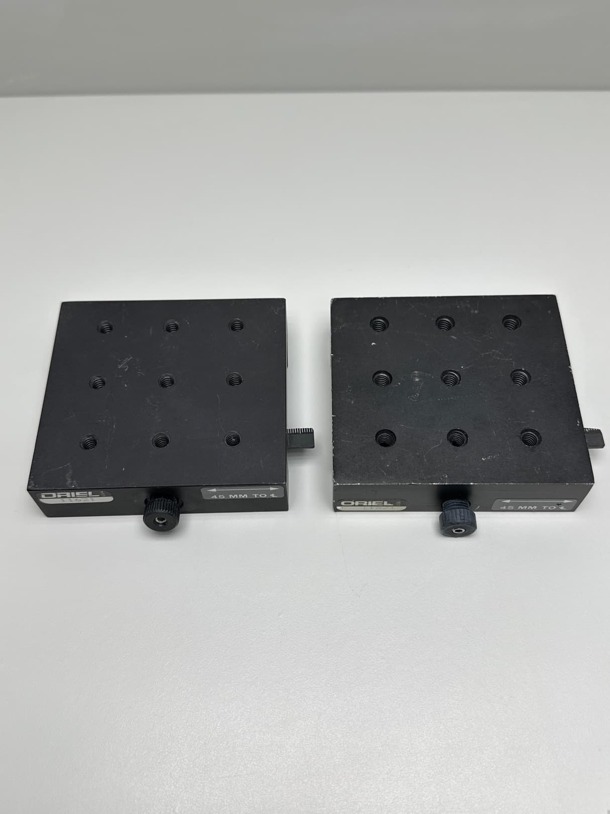 Oriel 11621 Rail Carriers for 2"W Optical Rails