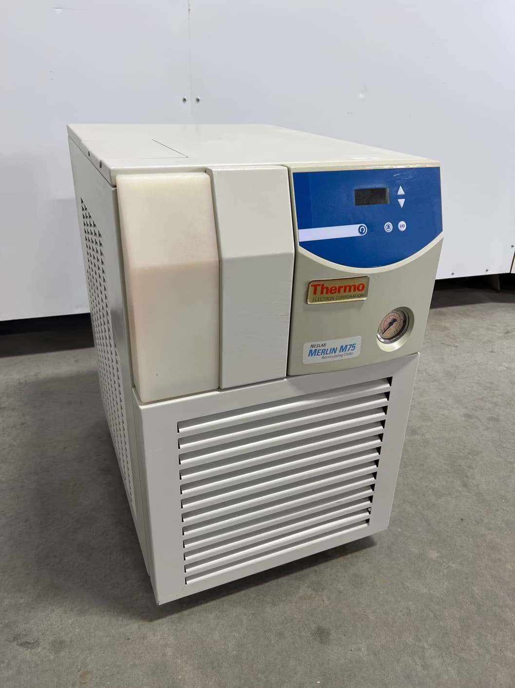 Neslab Merlin M75 Air-Cooled Recirculating Chiller, 230V 50Hz