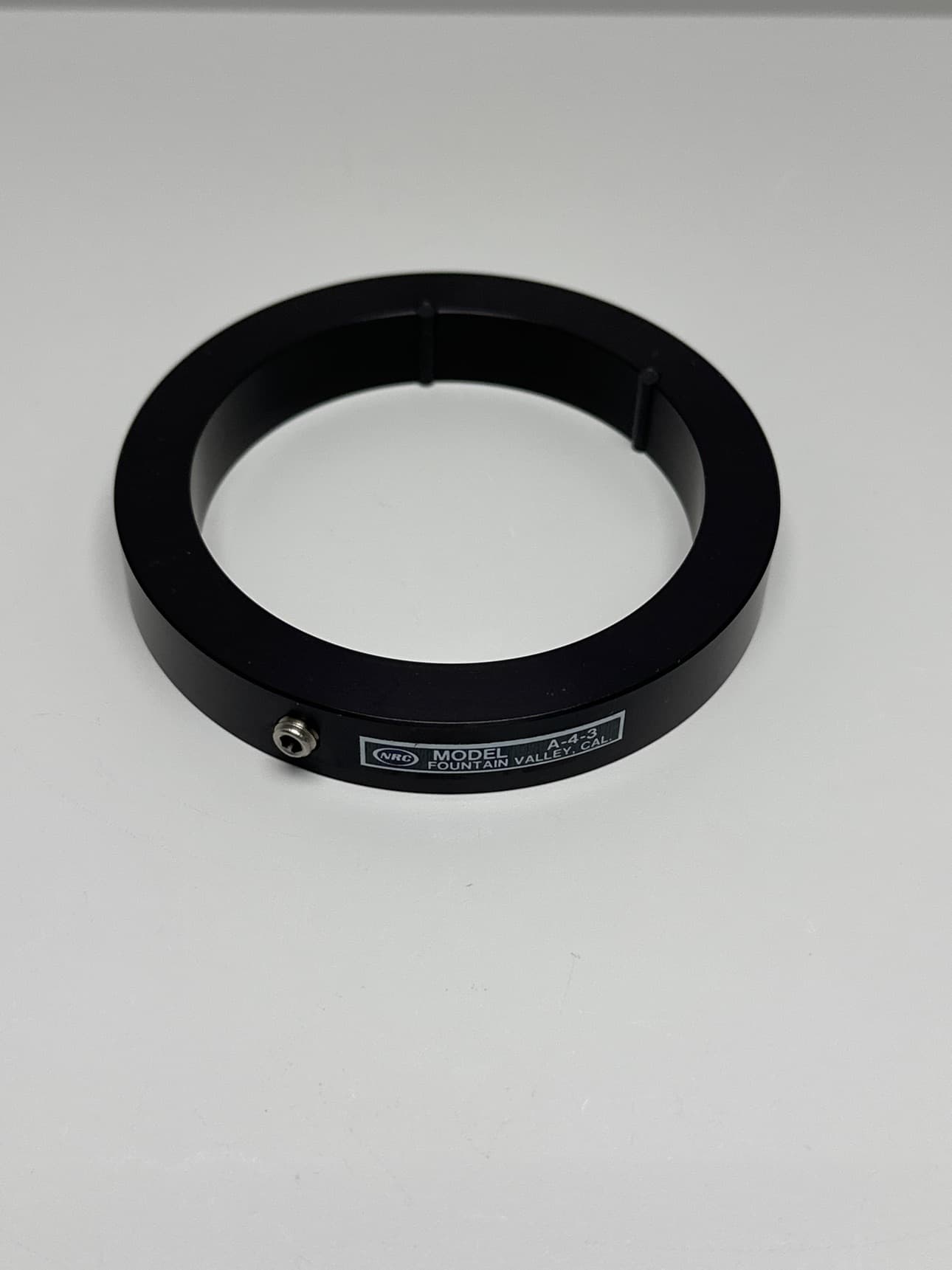 Newport A-4-3 Optical Mount Adapter, 4" to 3" Diameter