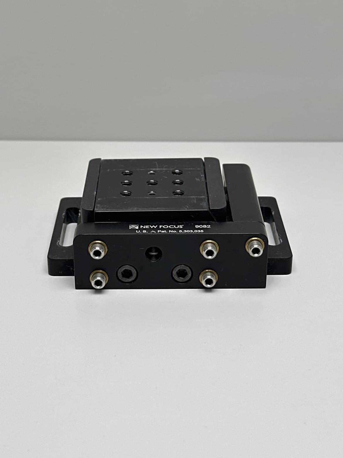New Focus 9082 Device Alignment Stage, Wide, Five-Axis