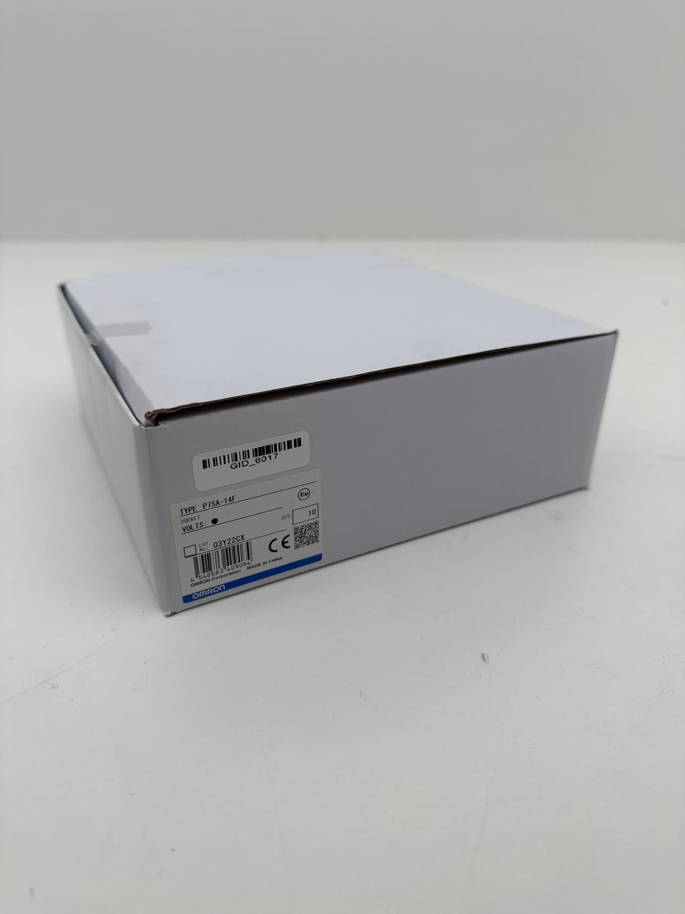 Omron P7SA-14F Relay Socket 14 POS Din Rail Lot of 10