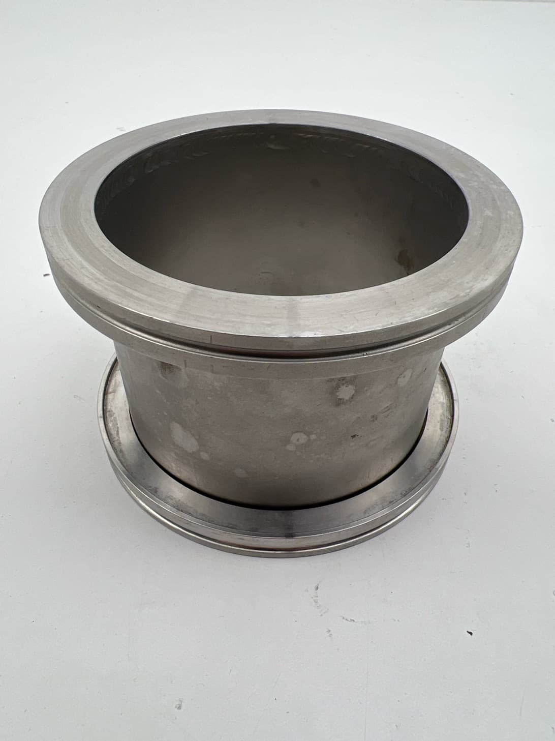 ISO100-K 5.12" OD Full Nipple, Clamp Style 304 SS, 3.375" L