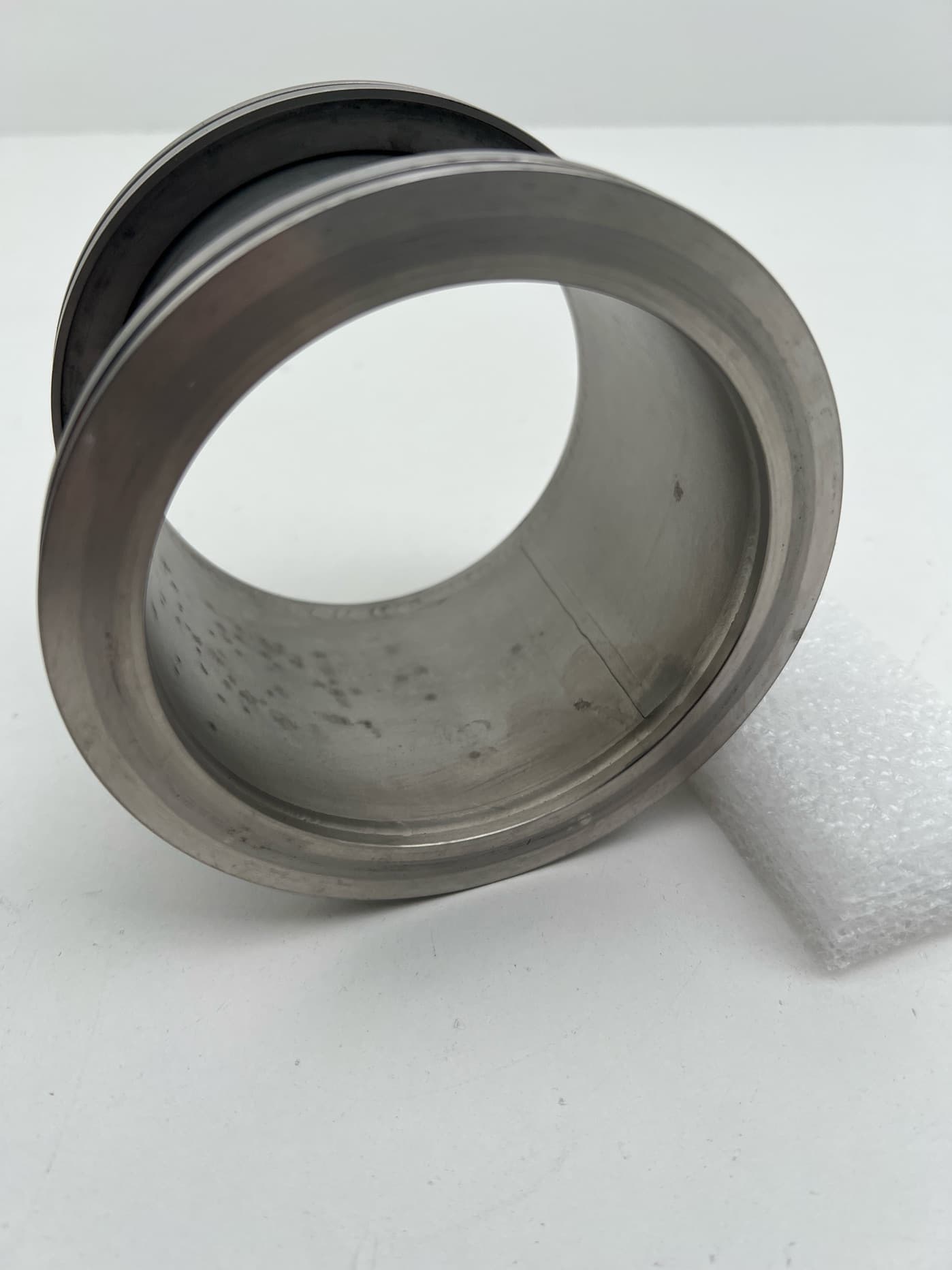 ISO100-K 5.12" OD Full Nipple, Clamp Style 304 SS, 3.375" L
