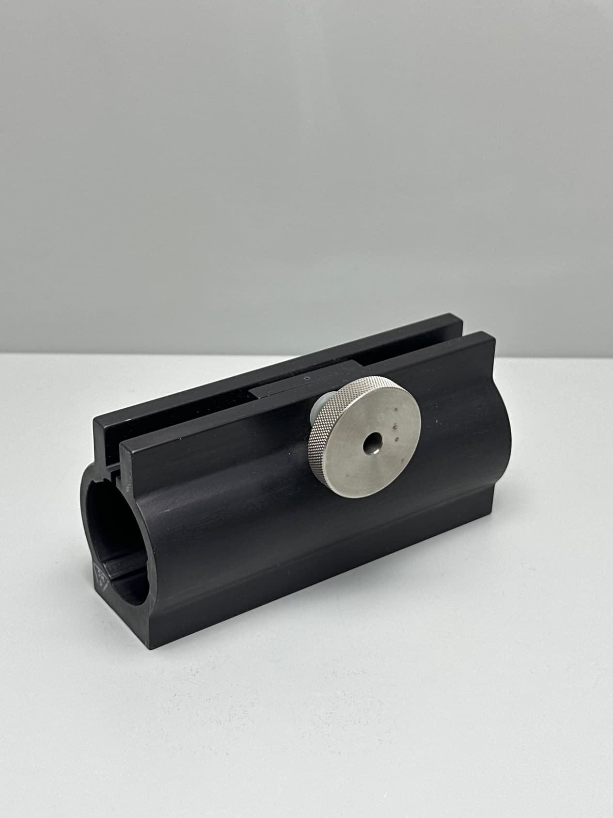 Newport 410-C Extra Long Clamp
