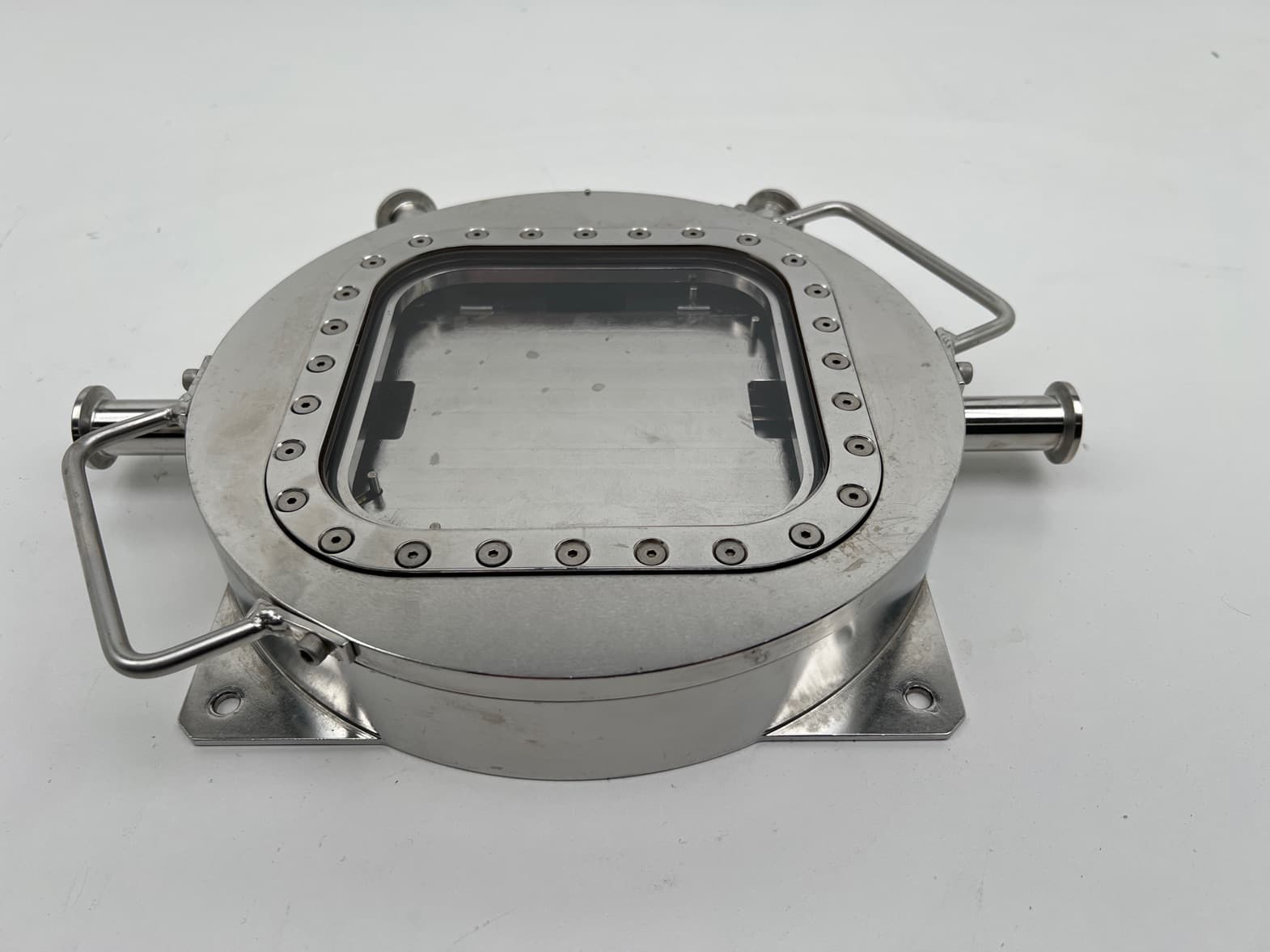 Vacuum Chamber 9" ID x 1.125"D with 4 KF 25 ports 6"x6" x.50" Platform, 304 SS