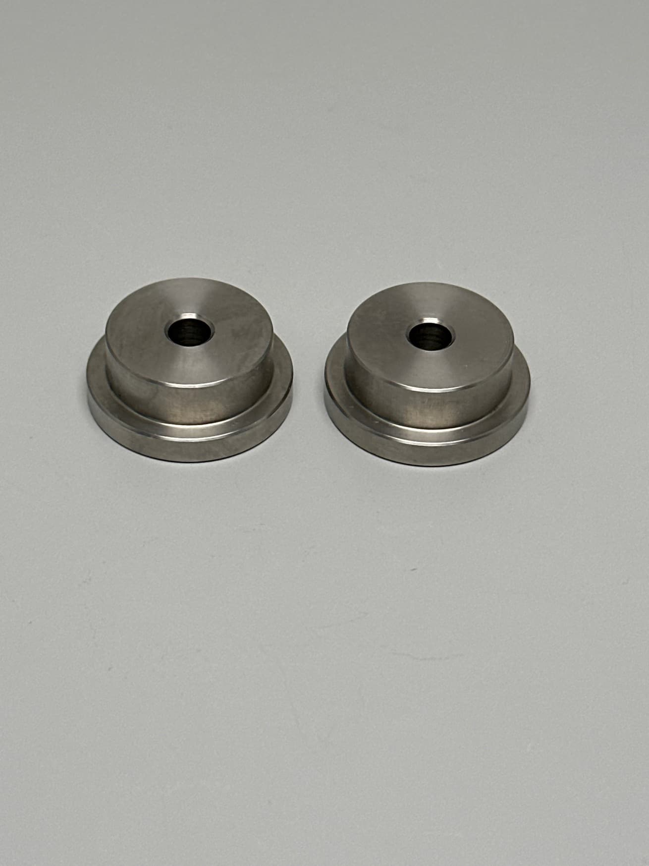 Newport PS-B-0.5 Optical Pedestal Base, 0.5"H, 1" Diameter