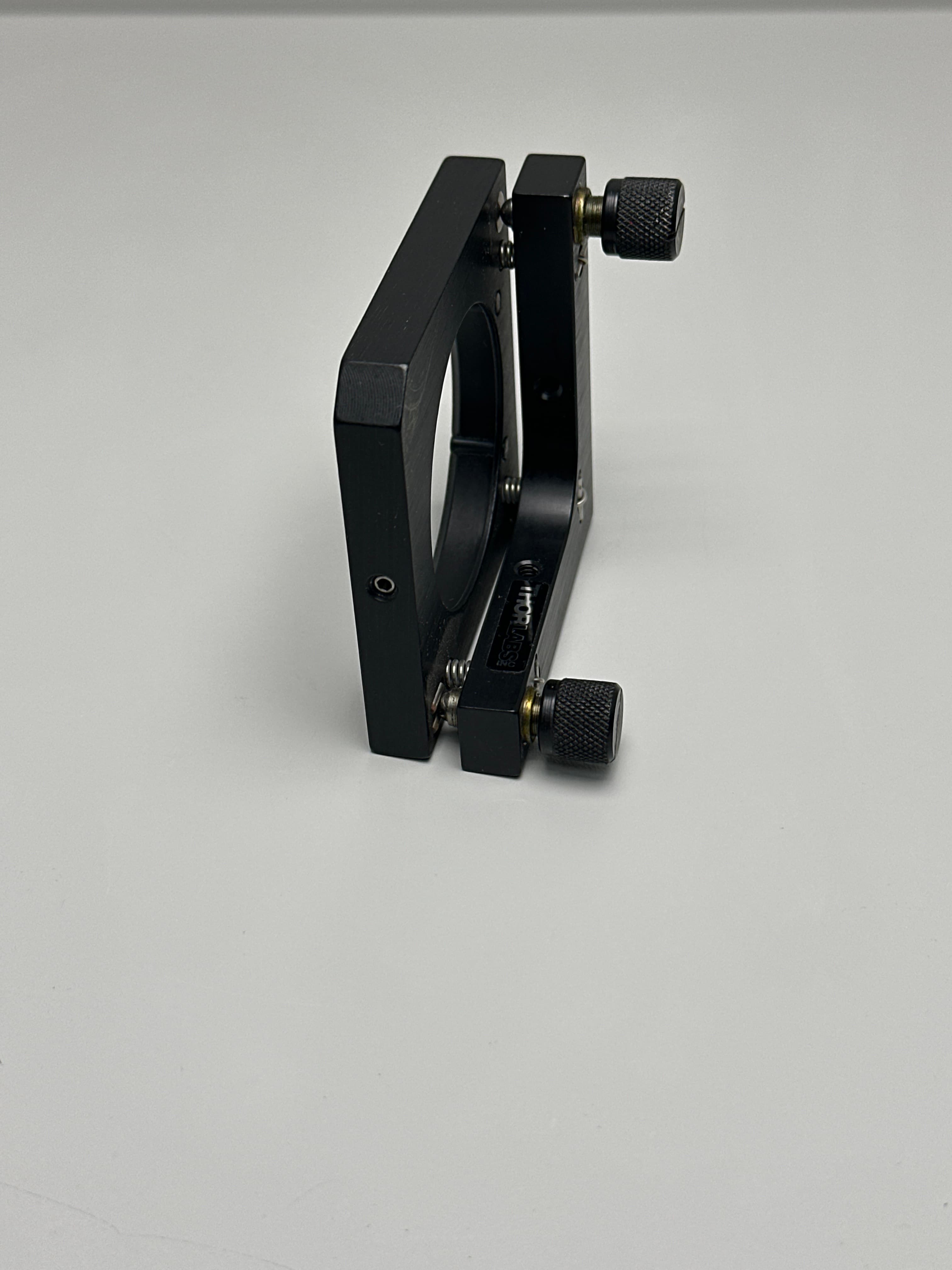 Thorlabs 2" Optic Kinematic Mirror Mount