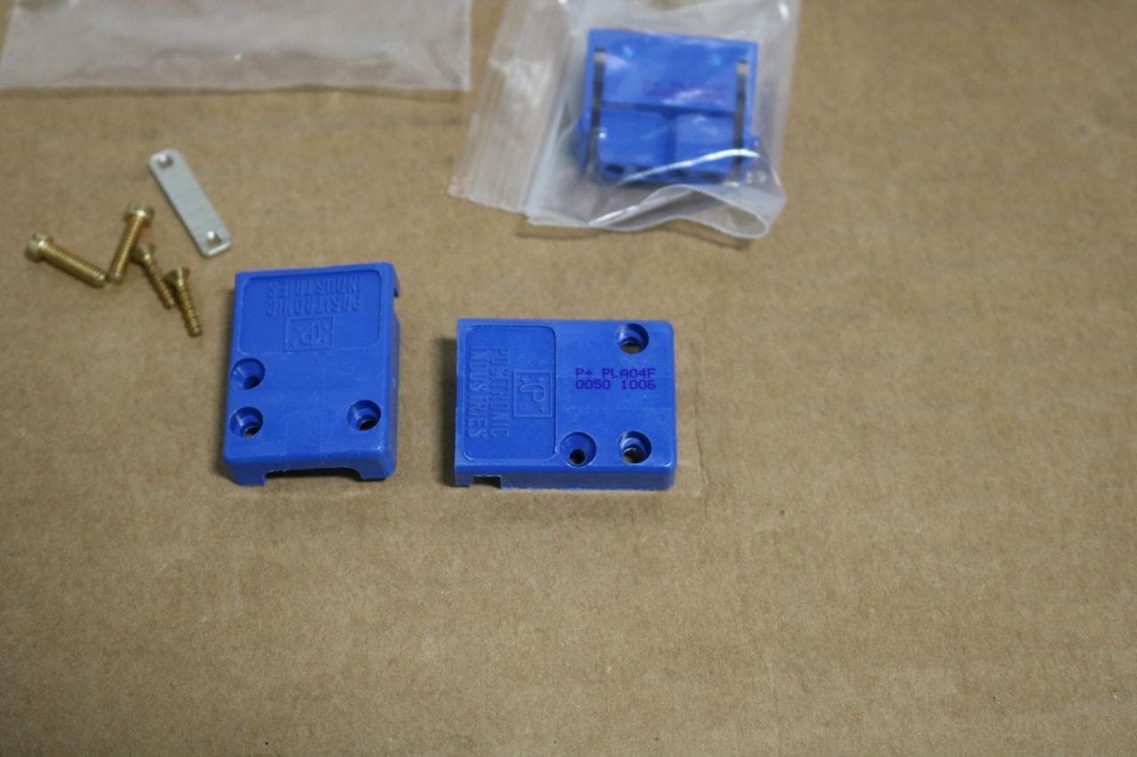Positronic Industries PLA04F0050 Lot of 2 Electrical Connectors