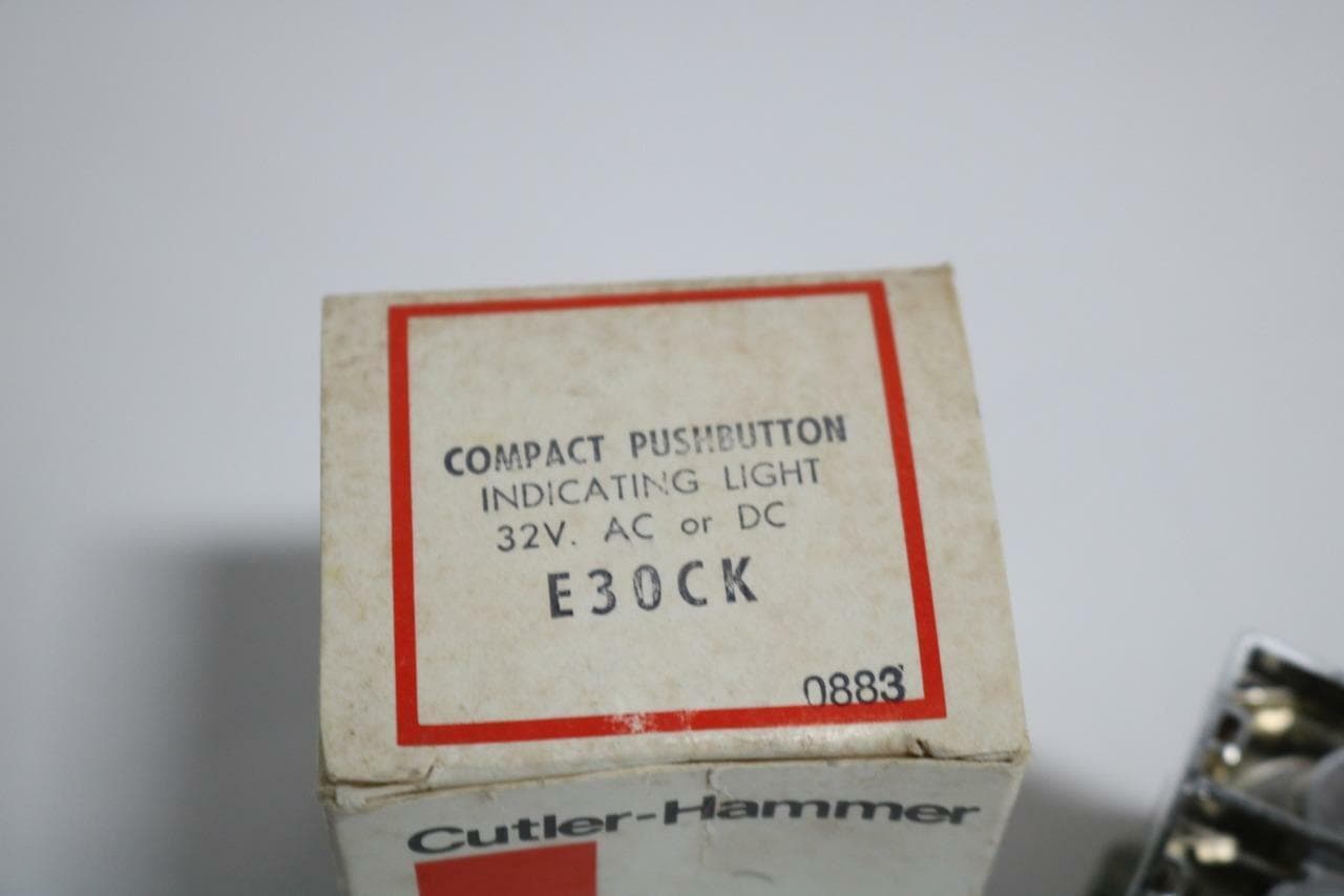 Eaton Cutler-Hammer E30CK Compact Pushbutton Indicating Light