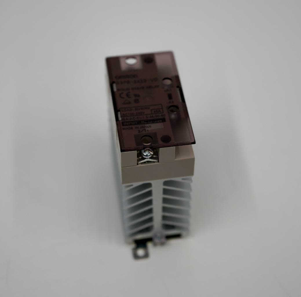 Omron G3PB-245B-VD Solid State Relay