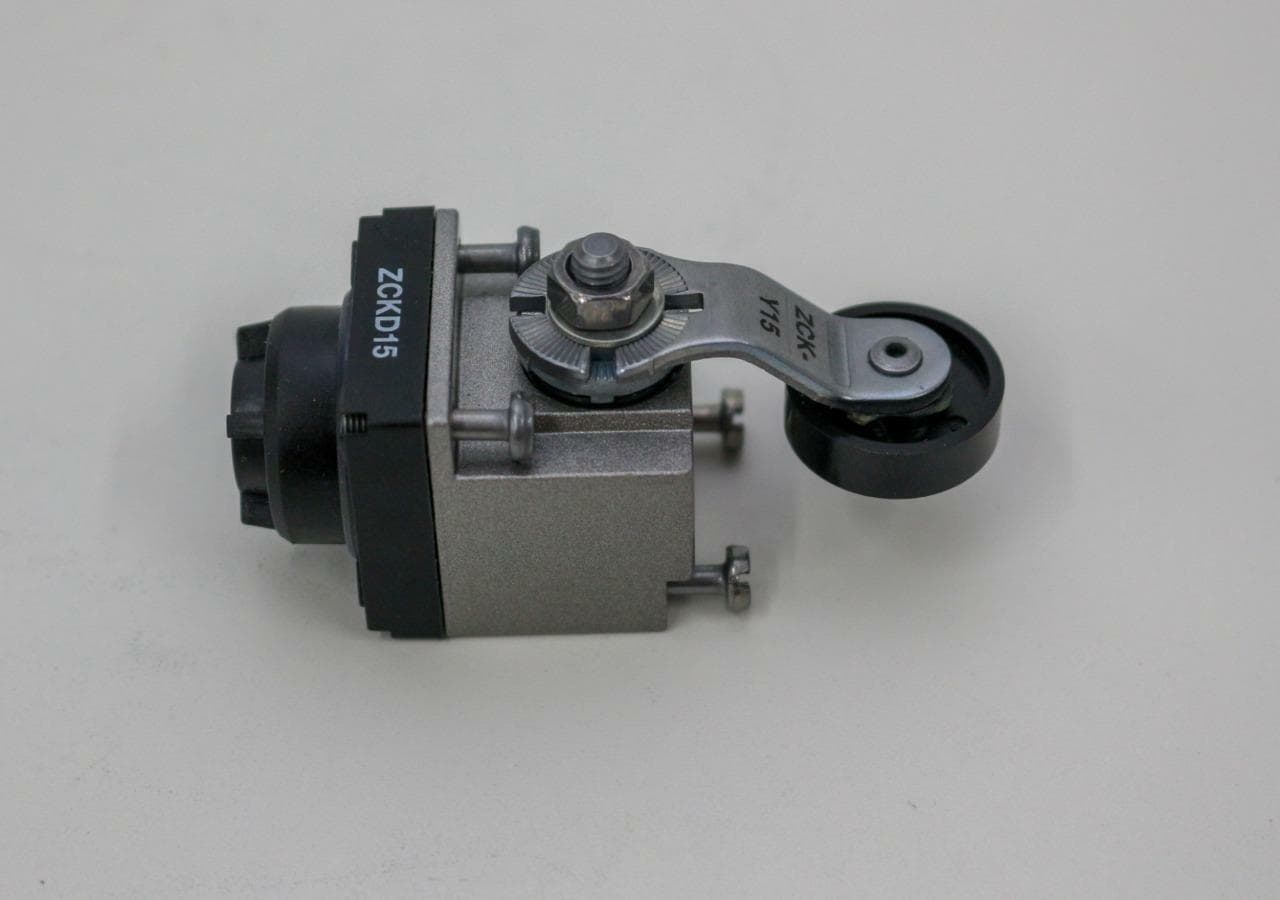 Telemecanique ZCKD15 Limit Switch