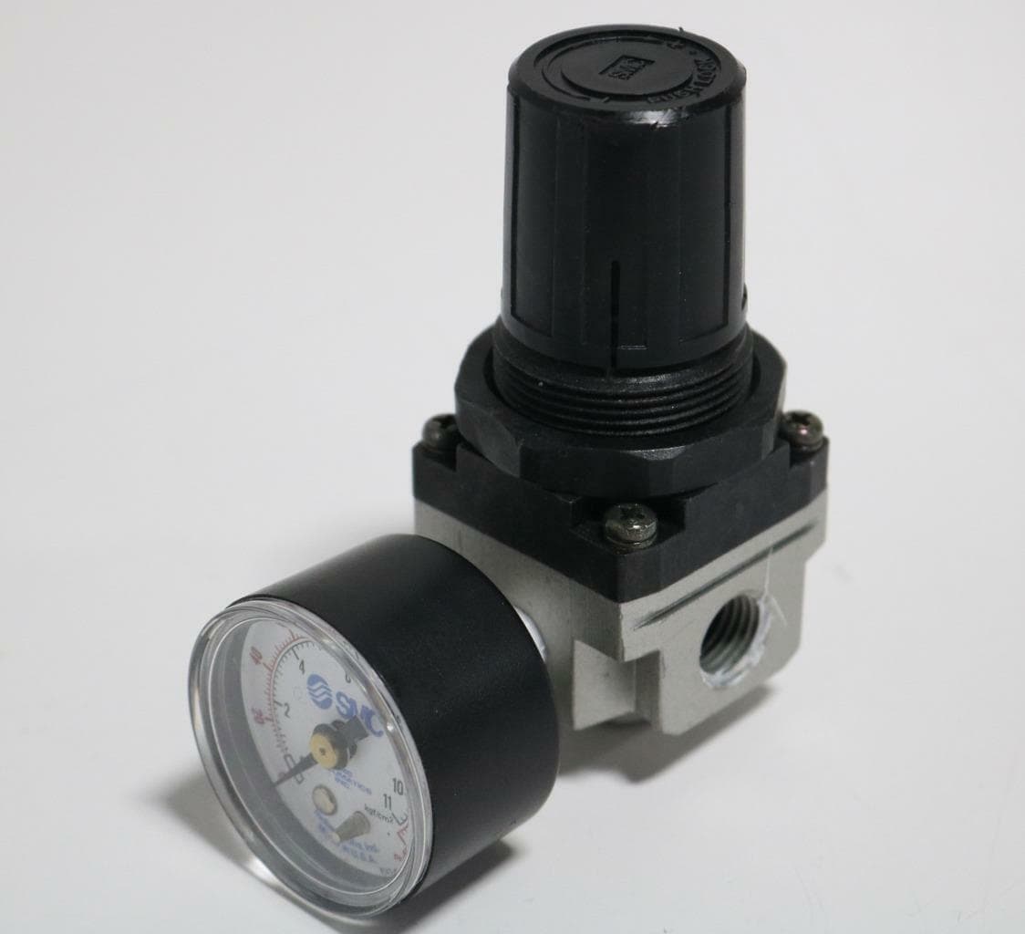 SMC NAR2000-N02 Air Regulator