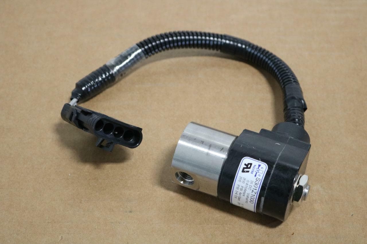 GC Valves S301Z1030 2-Way, N.C. 7/16 S.A.E 200 PSI, 24 VDC