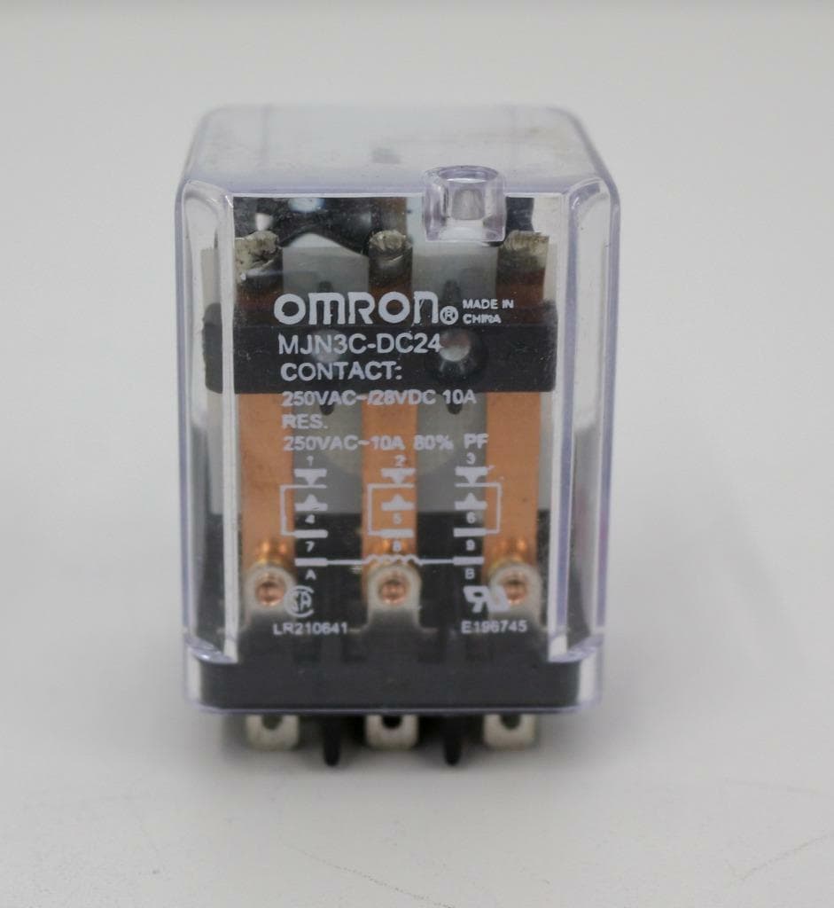 Omron MJN3C-DC24 Plug-In Relay, 3PDT, 24VDC