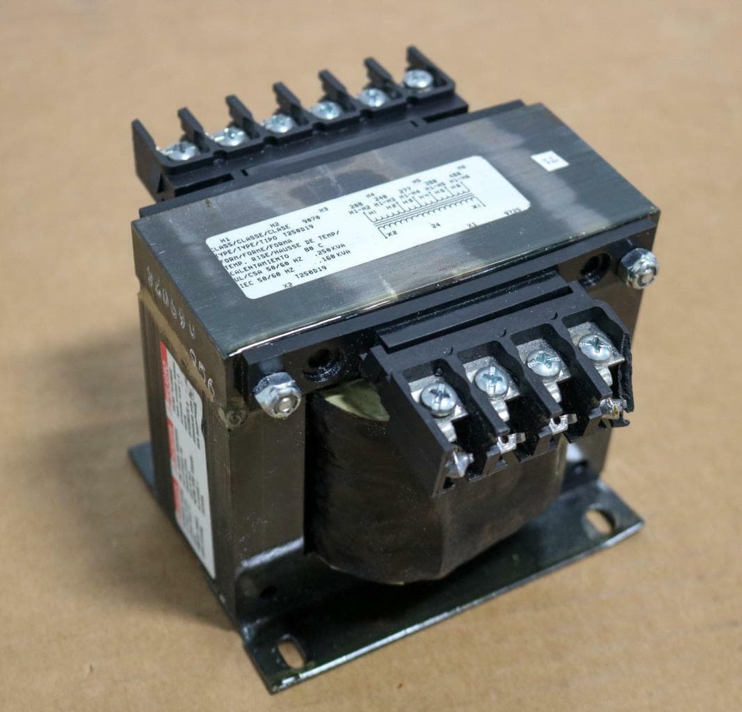 Square D 9070T250D19 Transformer