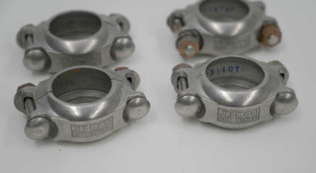 Piedmont Style D Lot of 4 2" Style "D" Couplings CE8N
