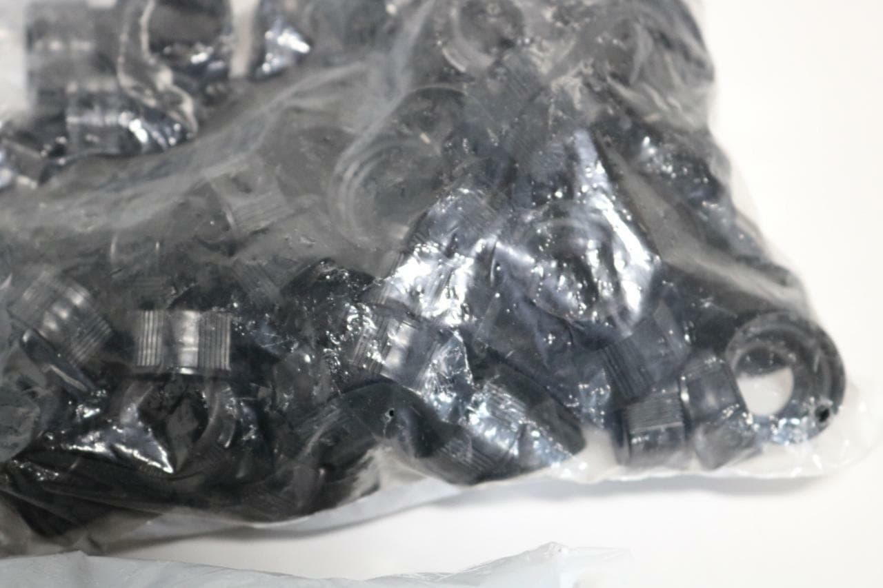 Finneran 5310-20 Lot of 5 20-400 Black PP Cap/Hole Pack of 100