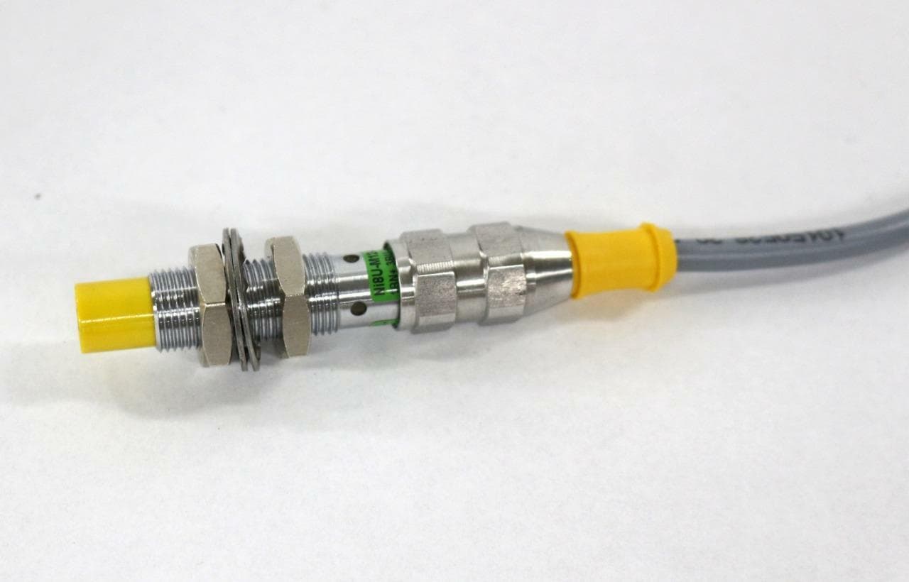 Turck Ni8U-M12-AP6X-H1141, RKV 4T-2 Inductive Proximity Sensor w/ Cable