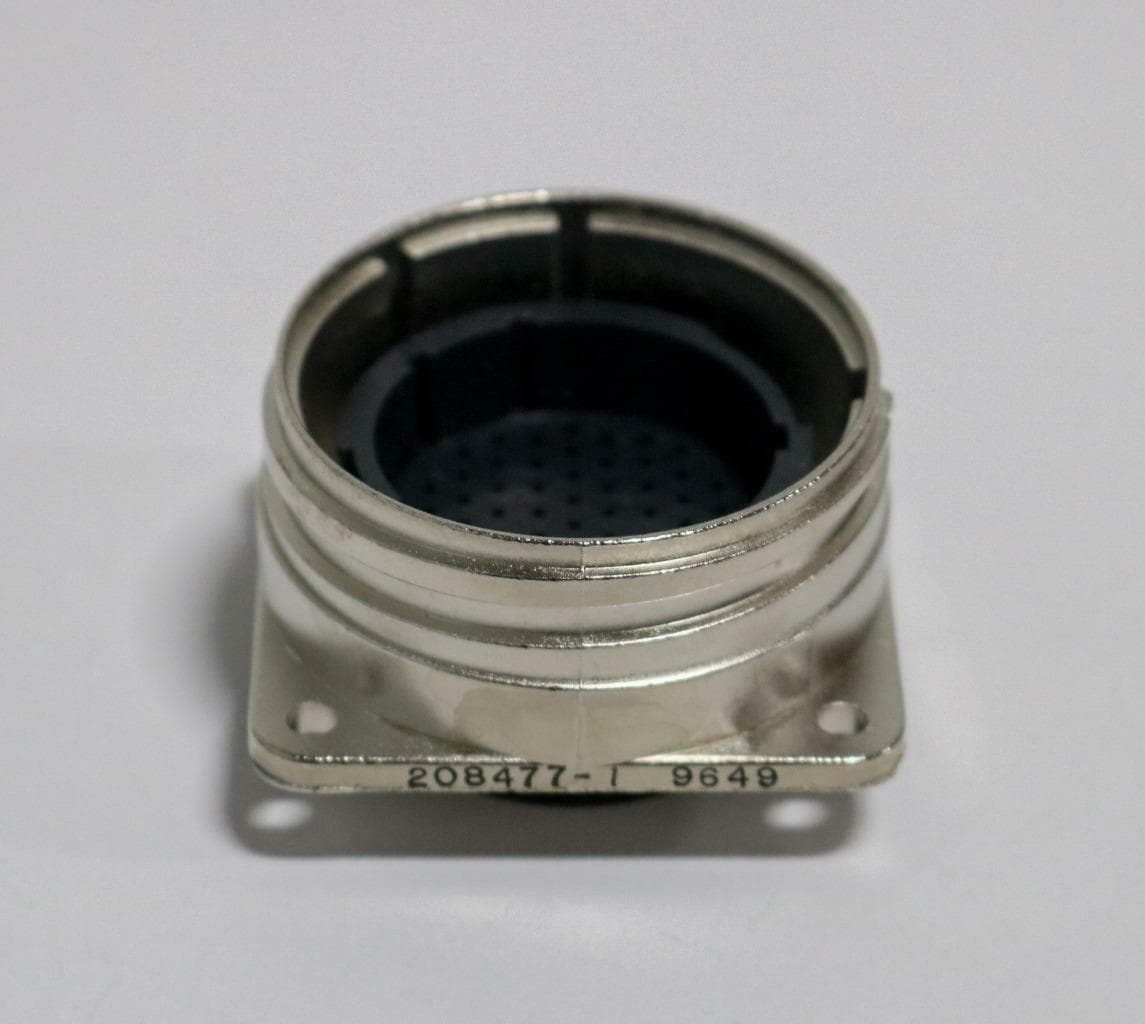 AMP 208477-1 Connector