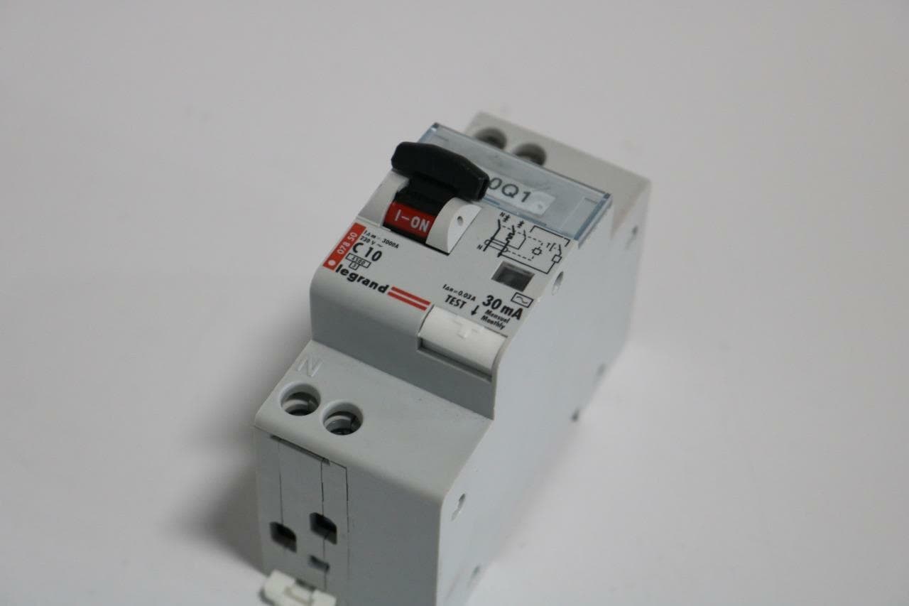 Legrand C10 30 mA Circuit Breaker 07850