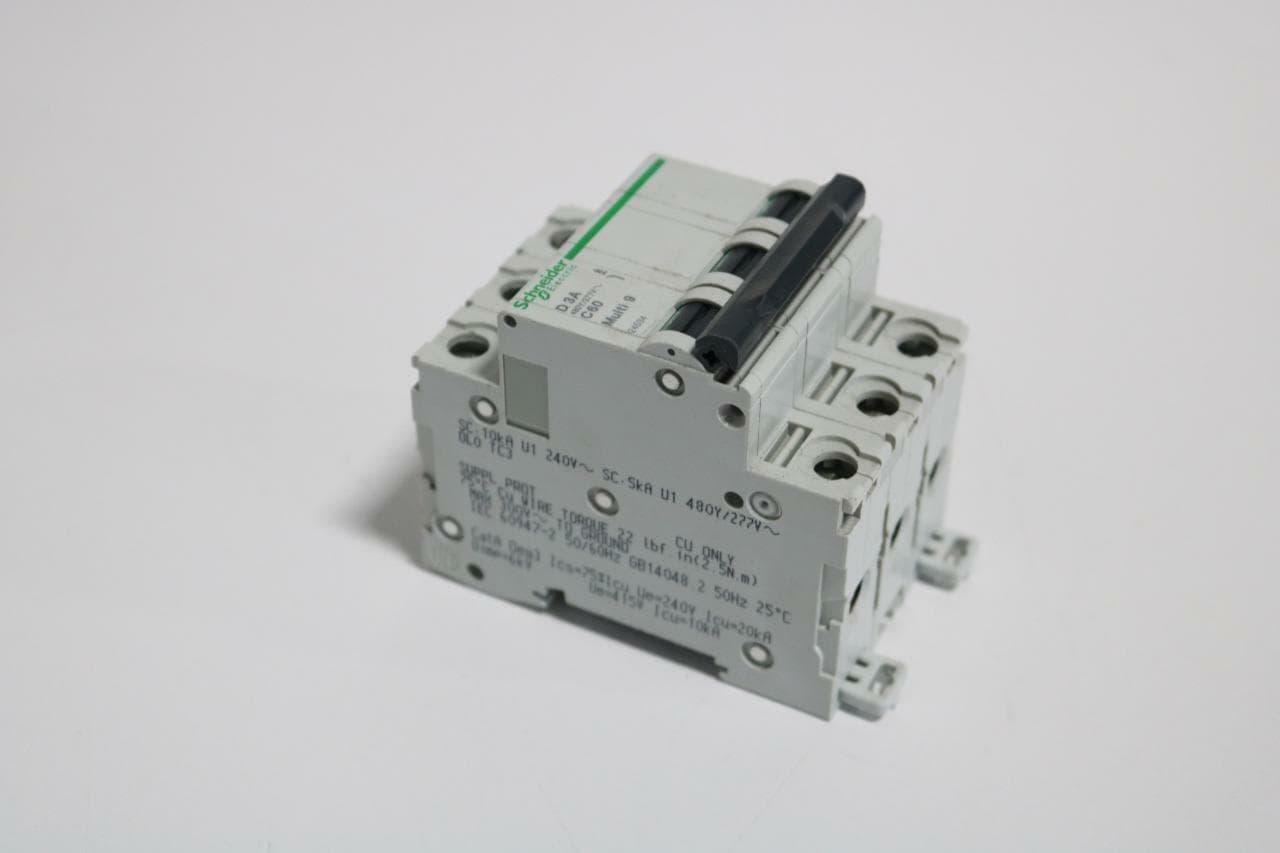 Schneider Electric Multi 9 C 60 D 3A 3 Pole DIN Mount Circuit Breaker