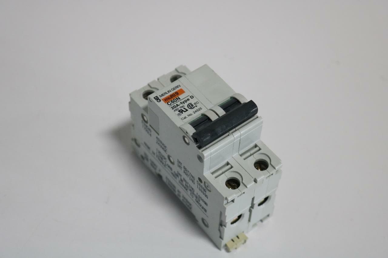 Merlin Gerin multi9 C60N 20A Circuit Breaker Cat No 24525