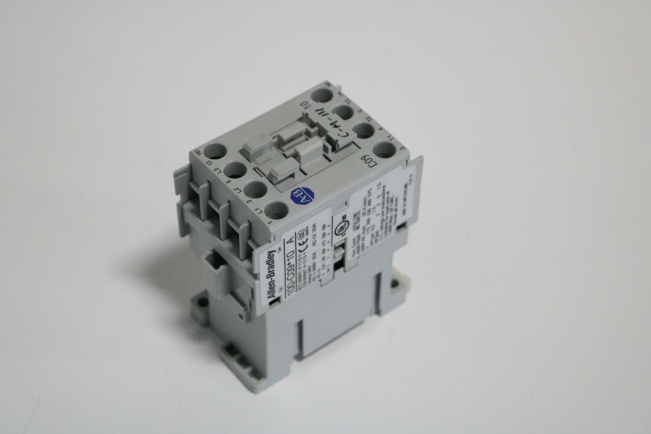 Allen-Bradley 100-C09*10 Contactor, Ser A, 120VAC Coil