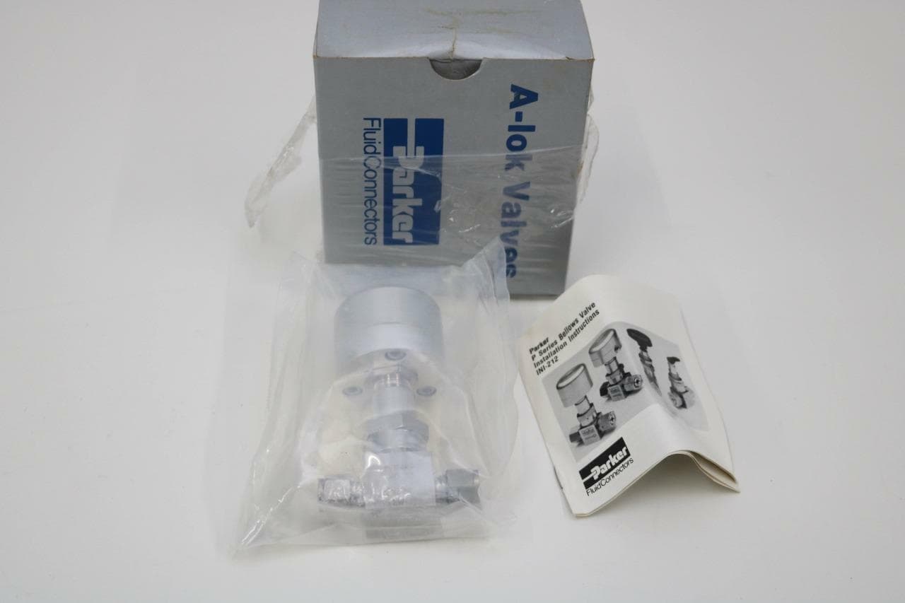 Parker A4-P4K-11A0-SS 1/4 Swagelok Bellows Valve