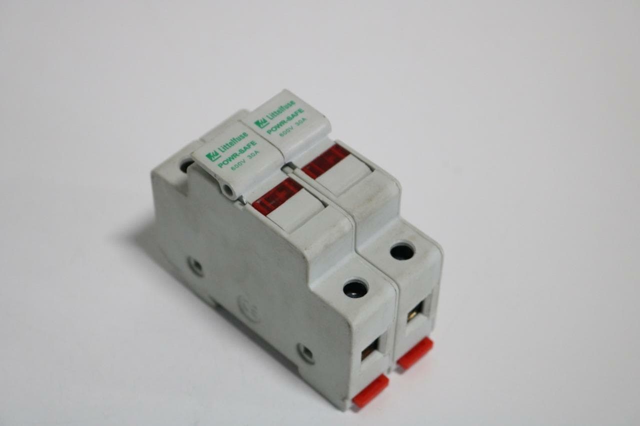 Littelfuse LPSC-ID CH POWR-SAFE 2 Pole Fuse Holder with Fuses
