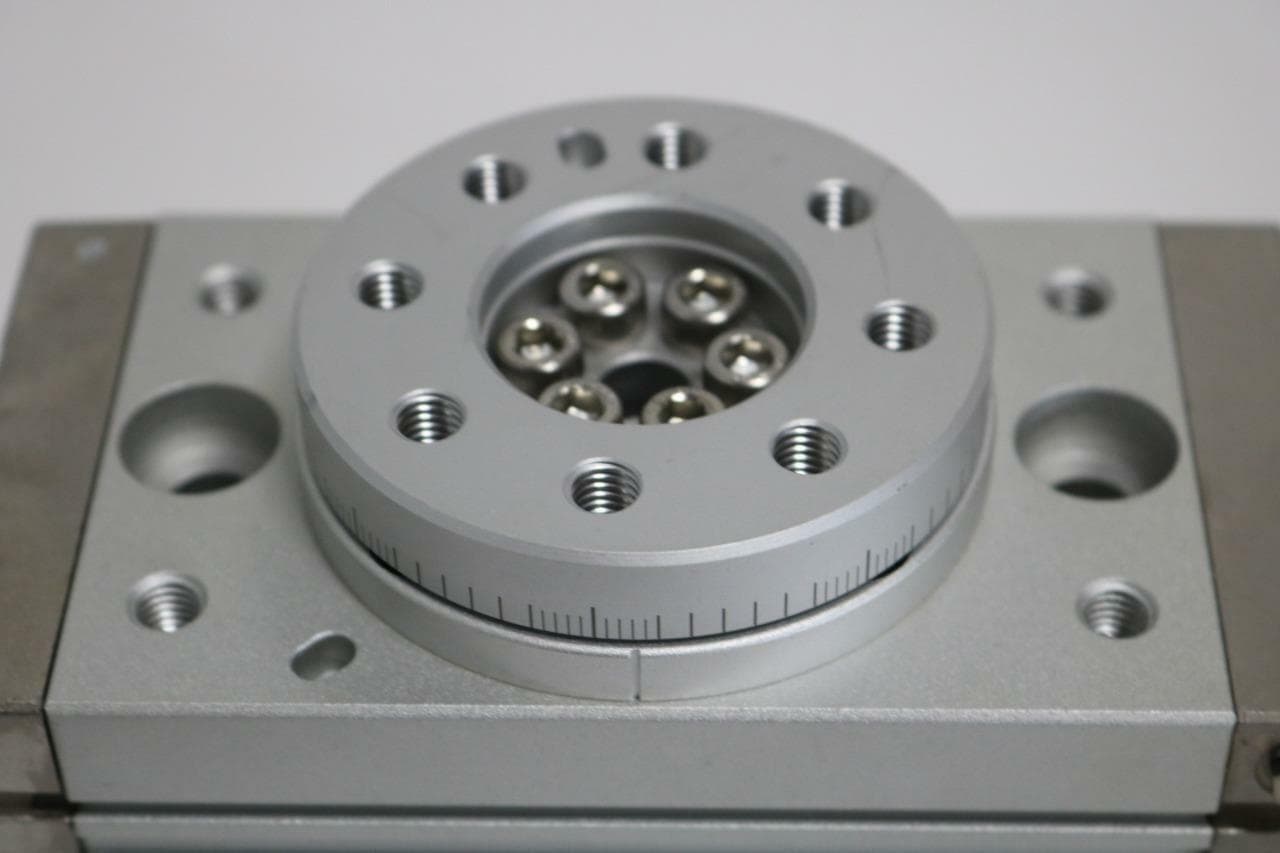 SMC MSQB50R Rotary Actuator with Table