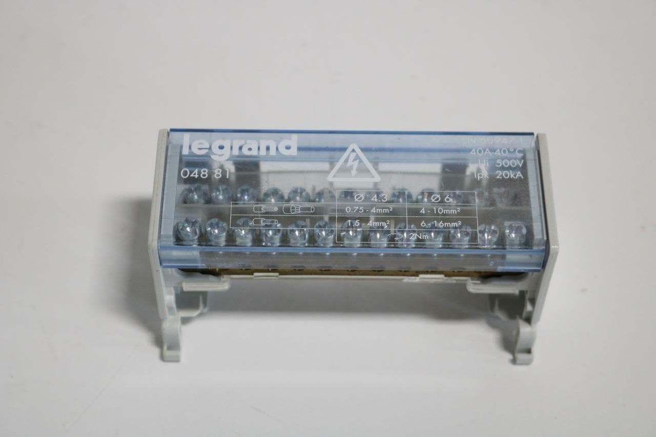 Legrand 048 81 Terminal Block