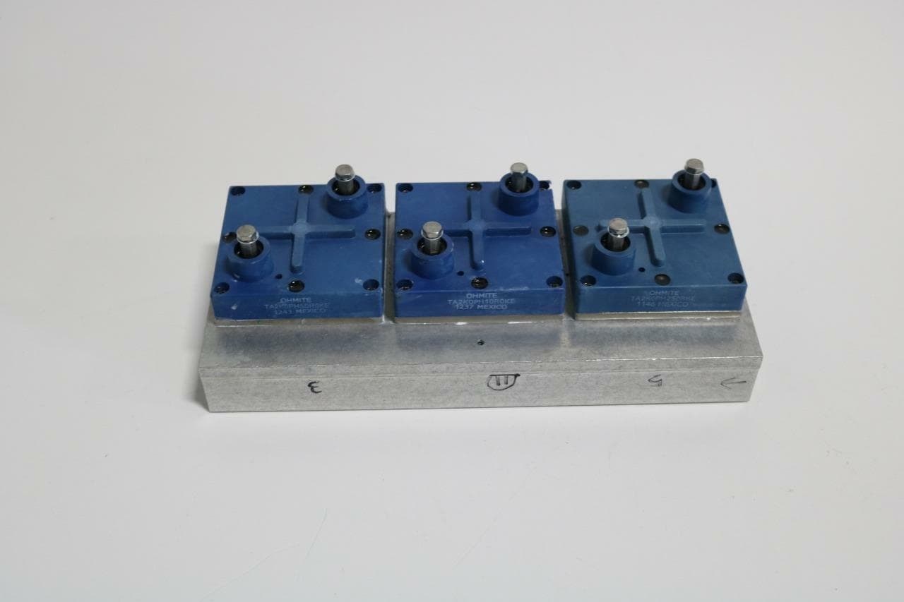 Ohmite TA2K0PH Series High Wattage Resistors on Heat Sink 250, 50, & 10 OHM