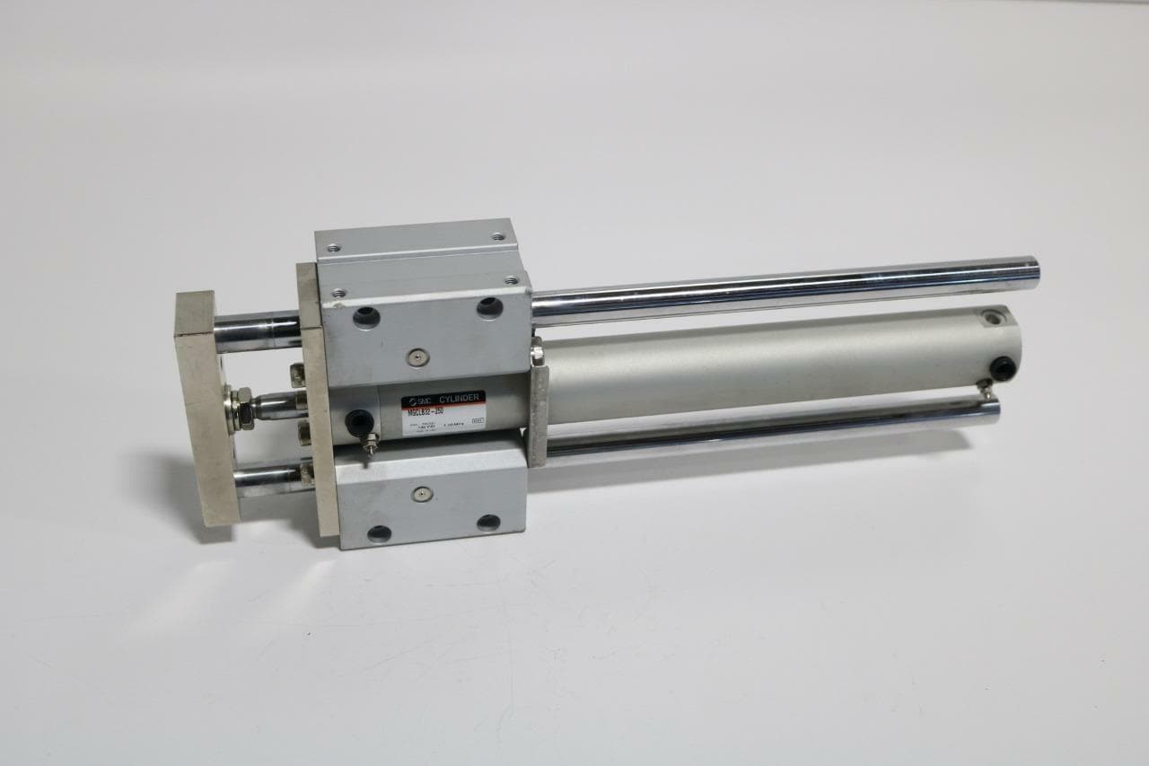 SMC MGCLB32-250 Guide Bearing DBl Acting Air Cylinder, 32mm Bore, 250mm Stroke