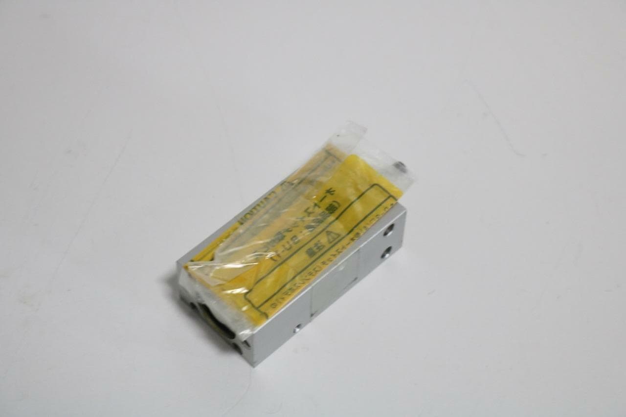 SMC CDU16-20D DBL Acting Air Cylinder, 16mm bore, 20mm Stroke