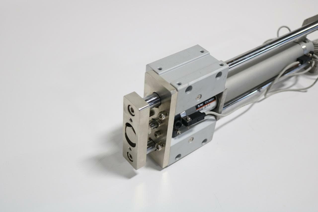 SMC MGCLB32-250-R-H-D-H7A1 Guide Bearing DBL Acting Air Cylinder
