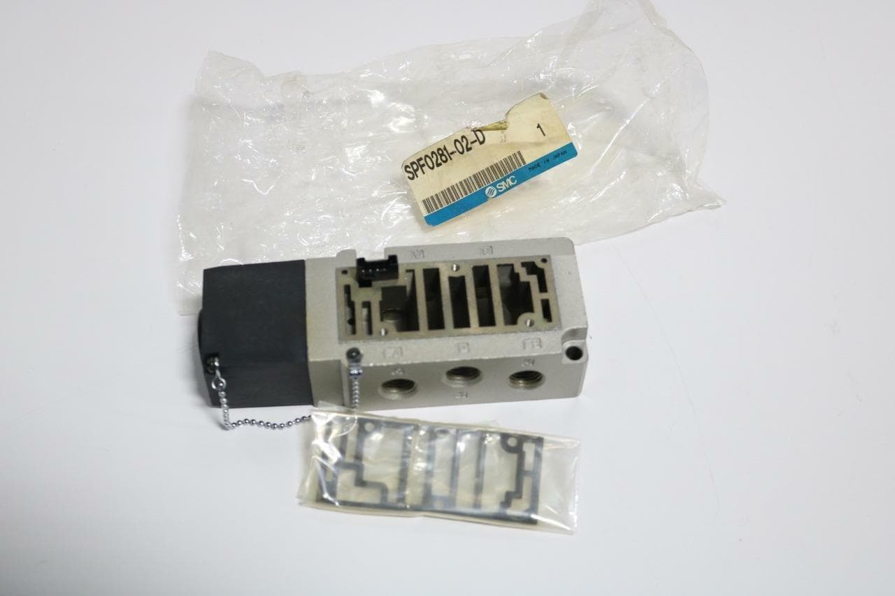 SMC SPF0281-02-D Solenoid Valve Subplate 4/5 Port
