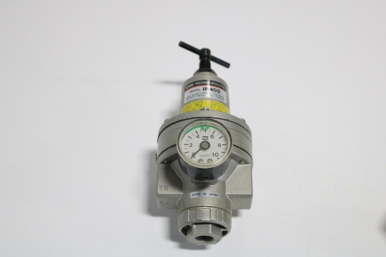 SMC IR402 Precision Pneumatic Regulator