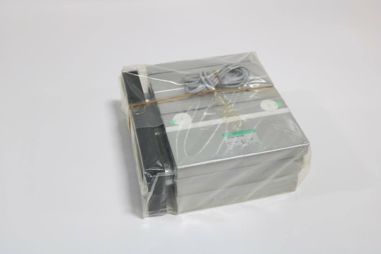 CKD STSB-80100 Pneumatic Guided Cylinder w/2 T3H Switches