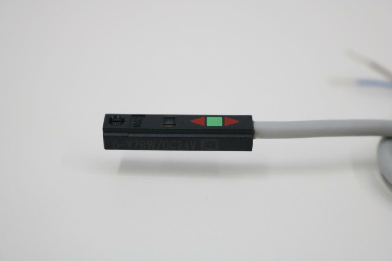 SMC D-Y7BW Reed Switch, 0.5 m