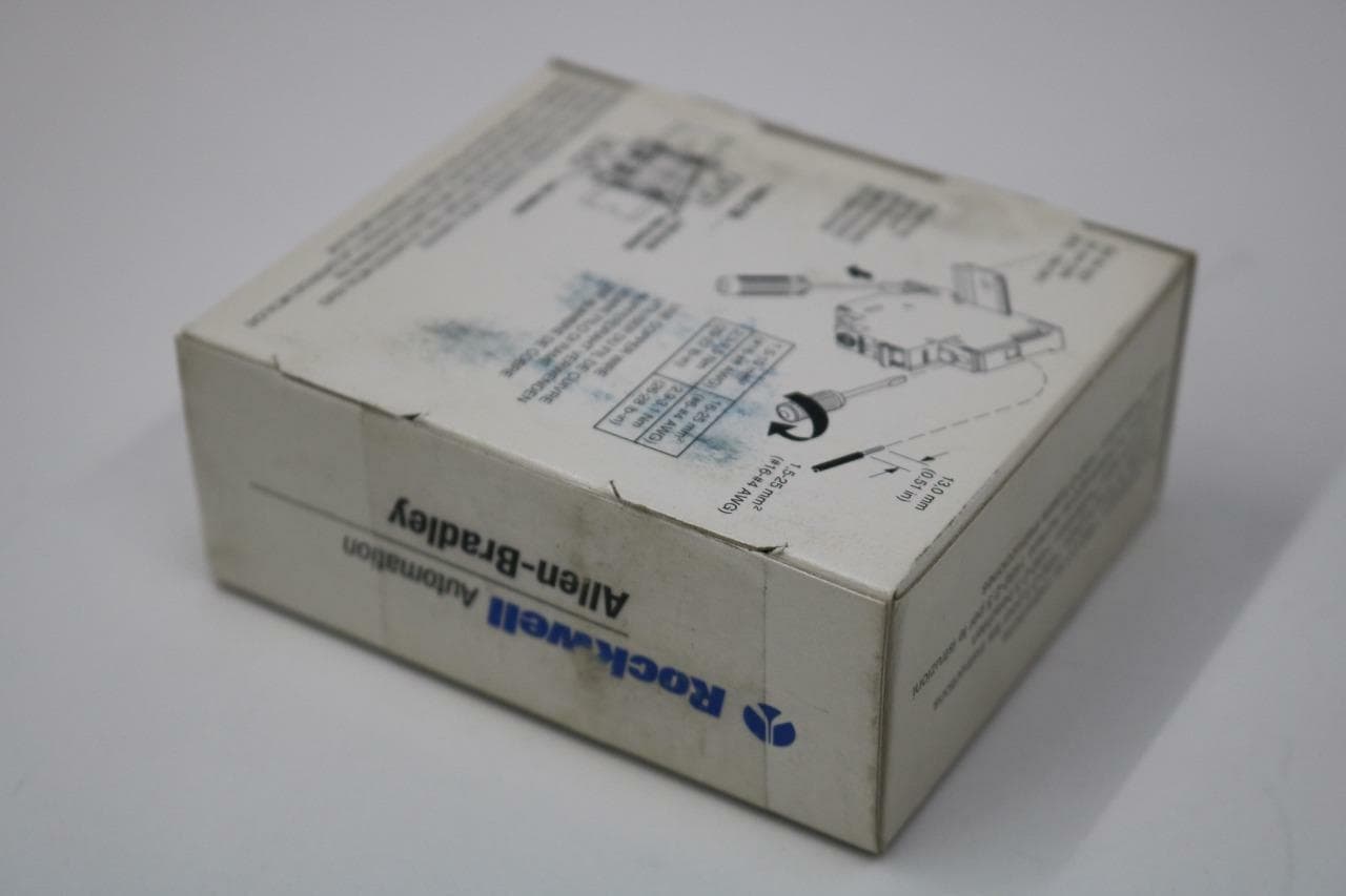 Allen-Bradley 1492-CB2G150 DIN Rail Mount Circuit Breaker, Ser B, 15A