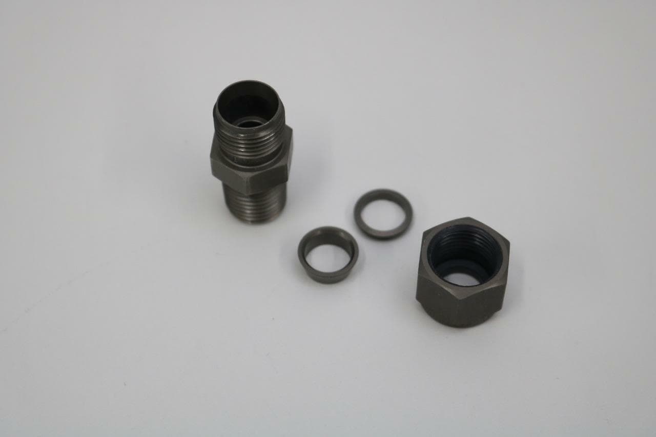 Swagelok TI 600-1-4 Titanium Tube Fitting, Male Connector