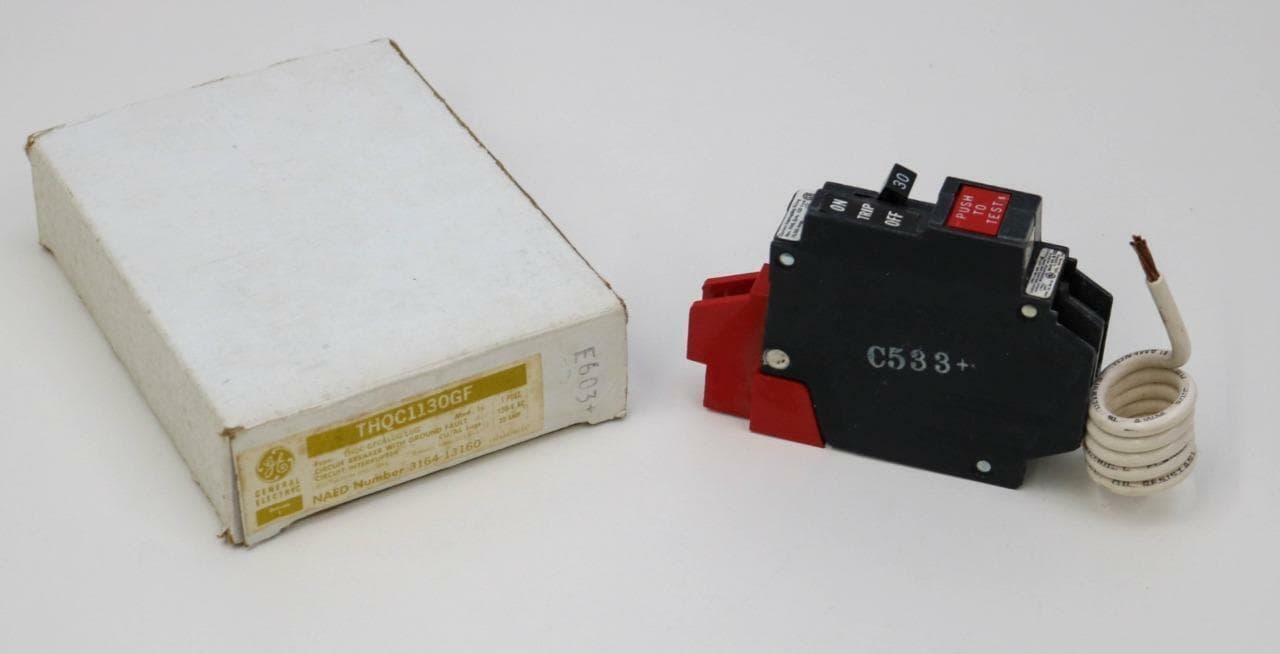 GE THQC1130GF 30 Amp 1 Pole Circuit Breaker
