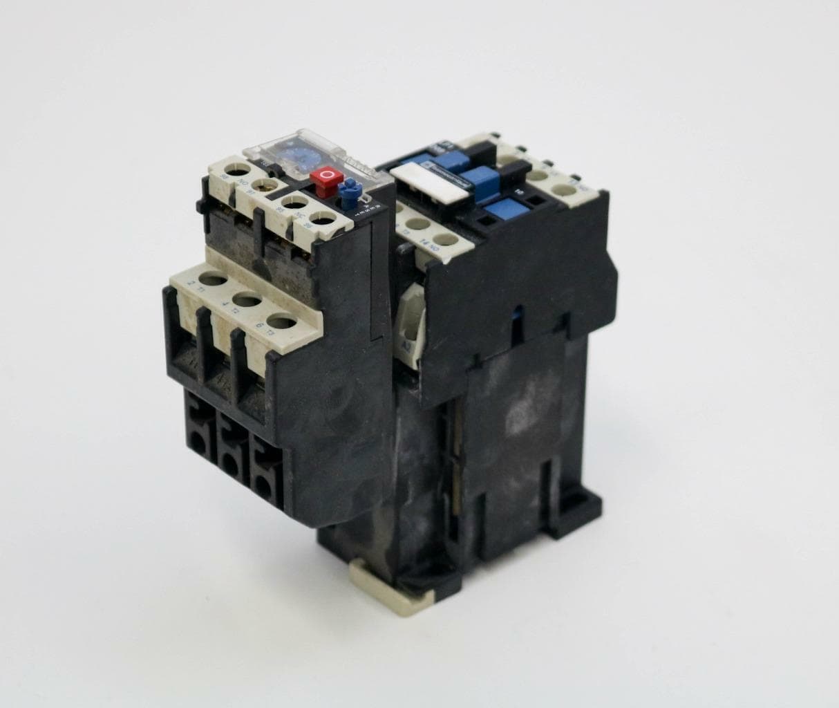 Telemecanique LP1-D0910 Contactor Coil With LR2-D1316 Overload Relay