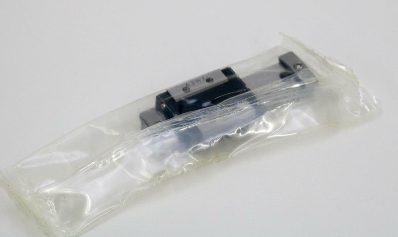 THK RSH 9WZM +80LM Linear Slide w/80mm Guide Rail