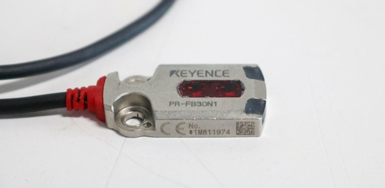 Keyence PR-FB30N1 Miniature Photoelectric Sensor