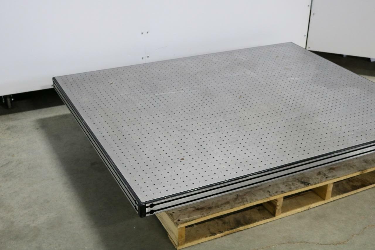 Newport VS Series Breadboard 48" x 60" x 2"