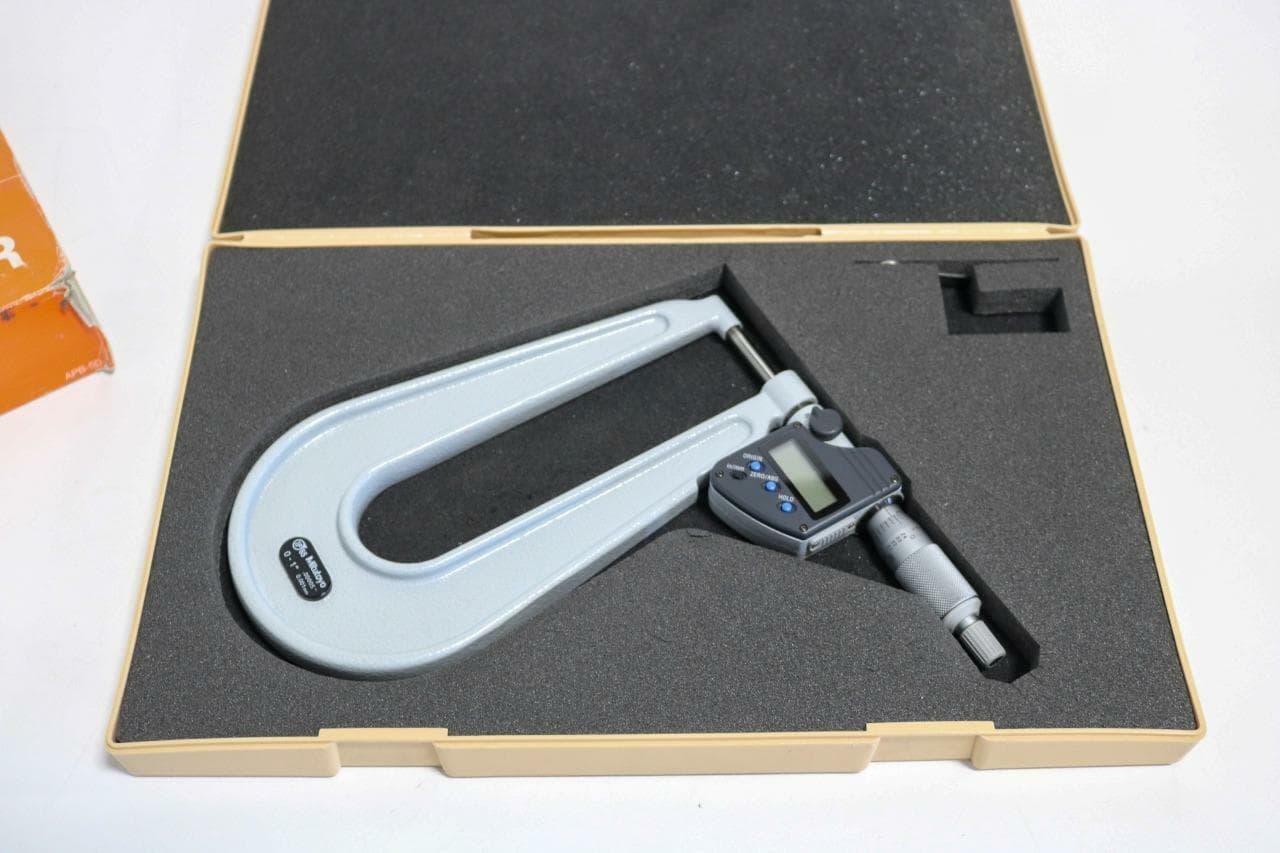 Mitutoyo 389-351 6" Deep Reach Micrometer, 0-1", .00005"
