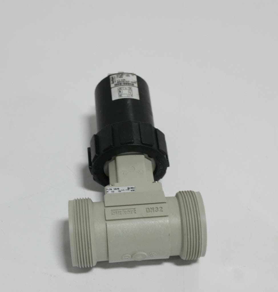 Burkert 8223-FKM-PP Digital Inductive Conductivity Meter, w/Insertion Fitting