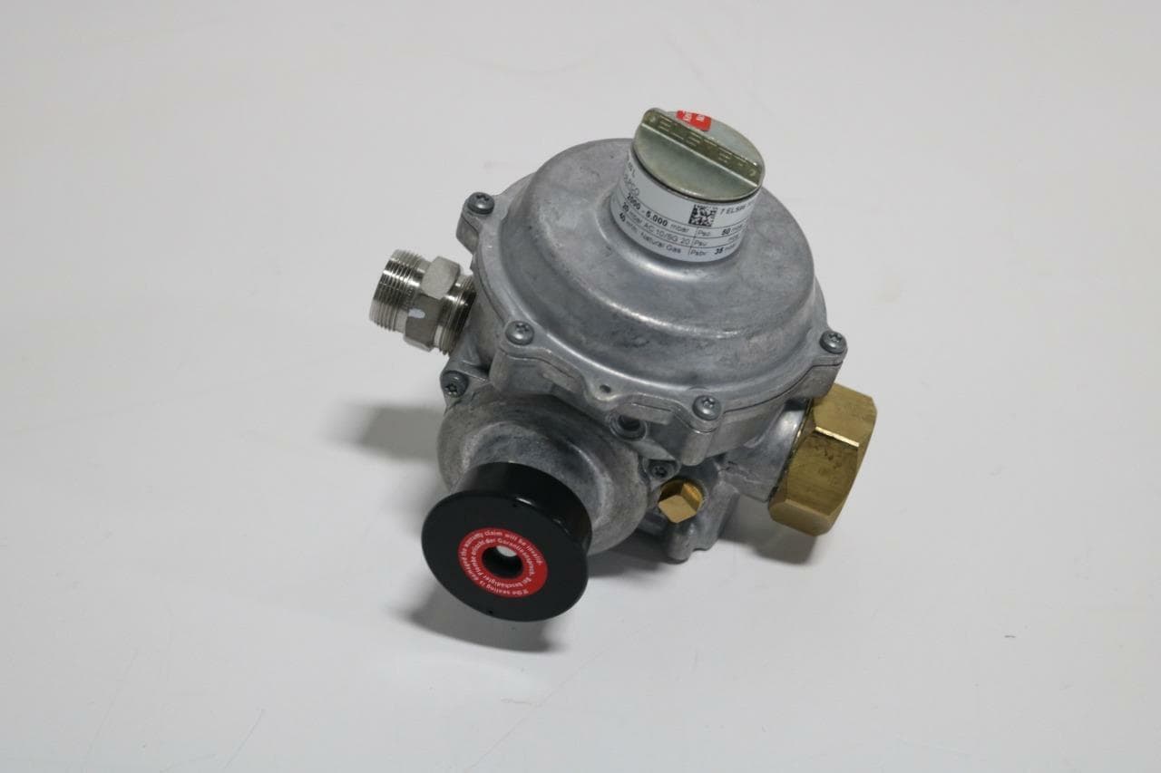 Elster M2R 40 L 2 Stage Gas Regulator