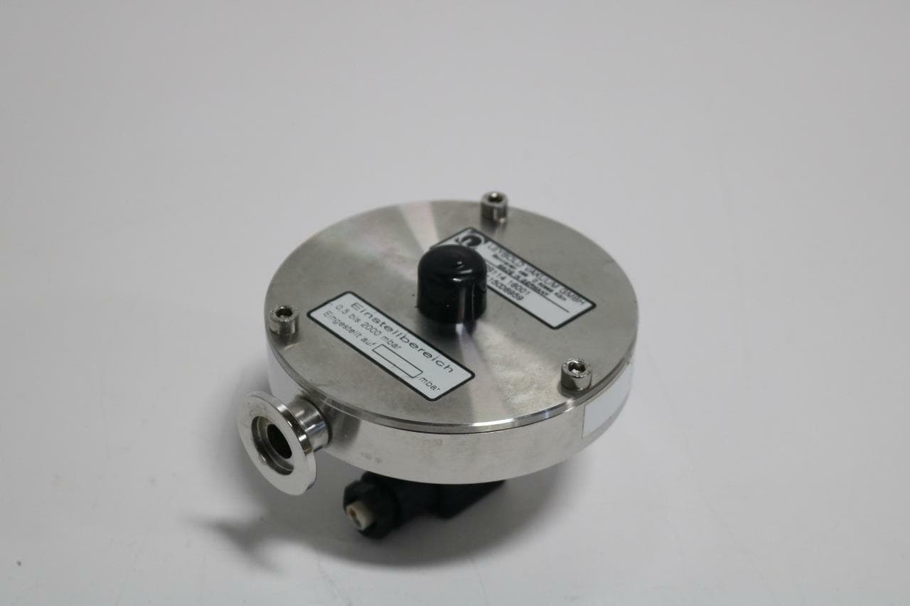 Leybold PS114 16001 KF16 Diaphram Pressure Switch, Adjustable Range 0.5-2000 Mba
